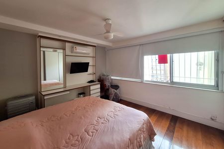 Apartamento à venda com 300m², 4 quartos e 2 vagas Apartamento à venda com 300m², 4 quartos e 2 vagasQuarto 3