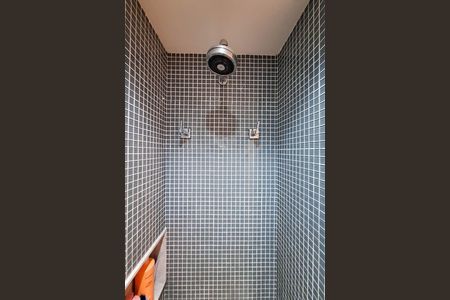 Apartamento à venda com 300m², 4 quartos e 2 vagas Apartamento à venda com 300m², 4 quartos e 2 vagasBanheiro 2