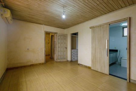 Apartamento à venda com 310m², 5 quartos e 3 vagas Apartamento à venda com 310m², 5 quartos e 3 vagasSuíte 1