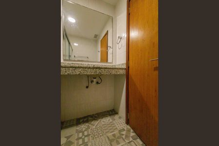 Apartamento à venda com 310m², 5 quartos e 3 vagas Apartamento à venda com 310m², 5 quartos e 3 vagasBanheiro da Suíte 3