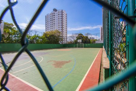 Apartamento à venda com 141m², 3 quartos e 6 vagasÁrea comum - Quadra esportiva