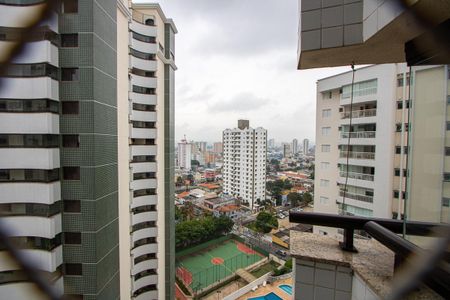 Apartamento à venda com 141m², 3 quartos e 6 vagasVista do quarto 2
