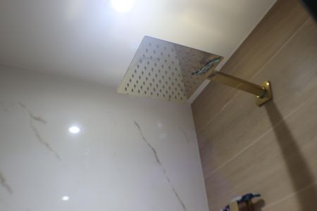 Apartamento para alugar com 69m², 2 quartos e 2 vagasBanheiro da Suíte 1