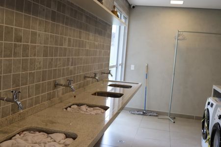 Apartamento para alugar com 69m², 2 quartos e 2 vagasÁrea comum - Lavanderia