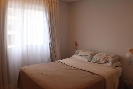 Apartamento para alugar com 69m², 2 quartos e 2 vagasSuíte 1