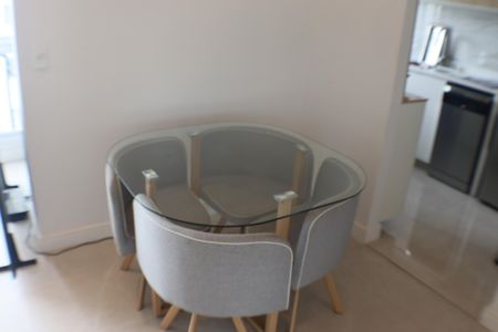 Apartamento para alugar com 69m², 2 quartos e 2 vagasSala