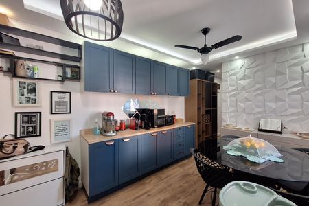 Cozinha de apartamento à venda com 2 quartos, 106m² em Vila Gilda, Santo André