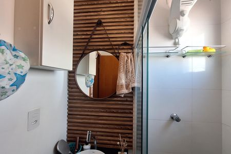 Apartamento à venda com 106m², 2 quartos e 1 vaga Apartamento à venda com 106m², 2 quartos e 1 vagaBanheiro da Suíte