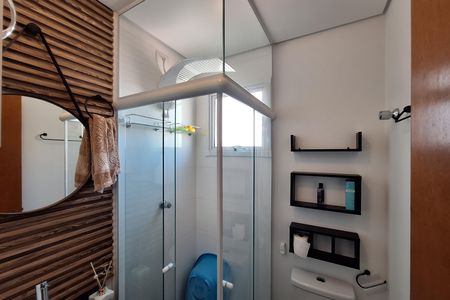 Apartamento à venda com 106m², 2 quartos e 1 vaga Apartamento à venda com 106m², 2 quartos e 1 vagaBanheiro da Suíte