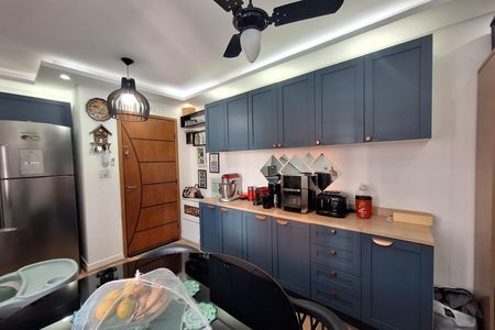 Cozinha de apartamento à venda com 2 quartos, 106m² em Vila Gilda, Santo André