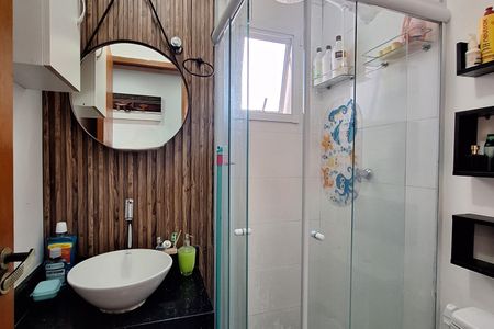 Apartamento à venda com 106m², 2 quartos e 1 vaga Apartamento à venda com 106m², 2 quartos e 1 vagaBanheiro