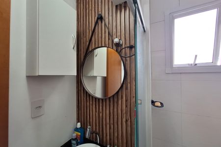 Apartamento à venda com 106m², 2 quartos e 1 vaga Apartamento à venda com 106m², 2 quartos e 1 vagaBanheiro
