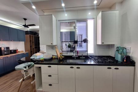 Apartamento à venda com 106m², 2 quartos e 1 vaga Apartamento à venda com 106m², 2 quartos e 1 vagaCozinha