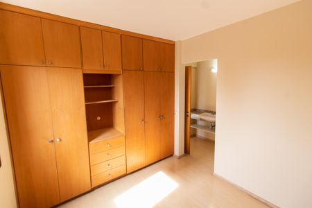 Apartamento à venda com 56m², 1 quarto e 1 vagaQuarto