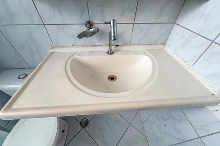 Apartamento à venda com 76m², 3 quartos e 2 vagas Apartamento à venda com 76m², 3 quartos e 2 vagasBanheiro