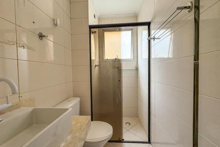 Apartamento à venda com 76m², 3 quartos e 2 vagas Apartamento à venda com 76m², 3 quartos e 2 vagasBanheiro/Suite