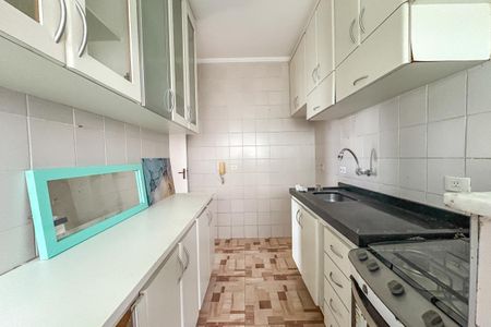 Apartamento à venda com 76m², 3 quartos e 2 vagas Apartamento à venda com 76m², 3 quartos e 2 vagasCozinha
