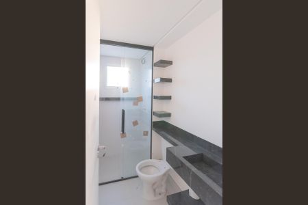 Apartamento à venda com 46m², 2 quartos e 1 vaga Apartamento à venda com 46m², 2 quartos e 1 vagaBanheiro