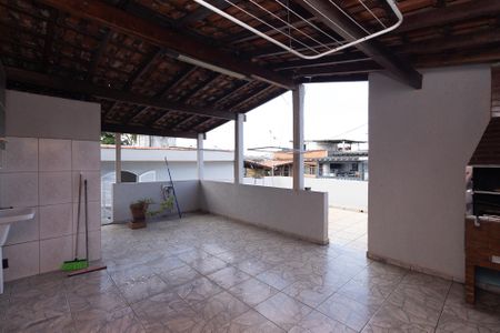 Casa à venda com 176m², 4 quartos e 4 vagas Casa à venda com 176m², 4 quartos e 4 vagasÁrea de Serviço