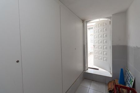 Casa à venda com 176m², 4 quartos e 4 vagas Casa à venda com 176m², 4 quartos e 4 vagasÁrea comum