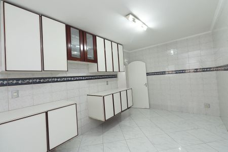 Casa à venda com 176m², 4 quartos e 4 vagas Casa à venda com 176m², 4 quartos e 4 vagasCozinha