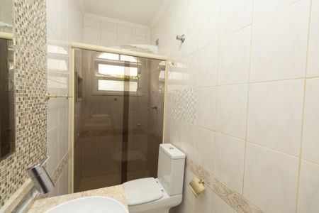 Casa à venda com 176m², 4 quartos e 4 vagas Casa à venda com 176m², 4 quartos e 4 vagasBanheiro Social 1