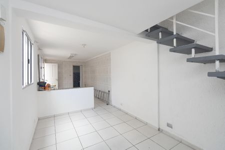 Casa à venda com 176m², 4 quartos e 4 vagas Casa à venda com 176m², 4 quartos e 4 vagasSala/Cozinha casa 2