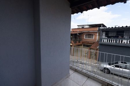 Casa à venda com 176m², 4 quartos e 4 vagas Casa à venda com 176m², 4 quartos e 4 vagasÁrea comum