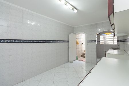 Casa à venda com 176m², 4 quartos e 4 vagas Casa à venda com 176m², 4 quartos e 4 vagasCozinha