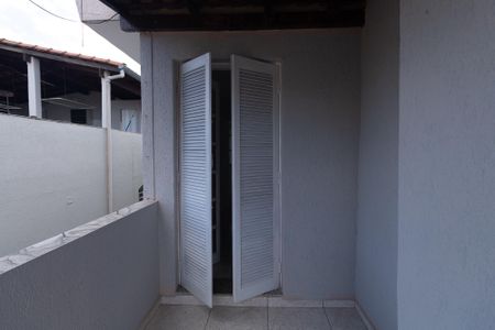Casa à venda com 176m², 4 quartos e 4 vagas Casa à venda com 176m², 4 quartos e 4 vagasÁrea comum