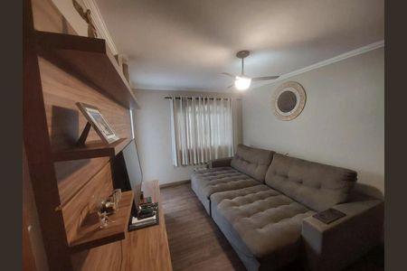 Casa à venda com 170m², 3 quartos e 2 vagas Casa à venda com 170m², 3 quartos e 2 vagasFoto 08