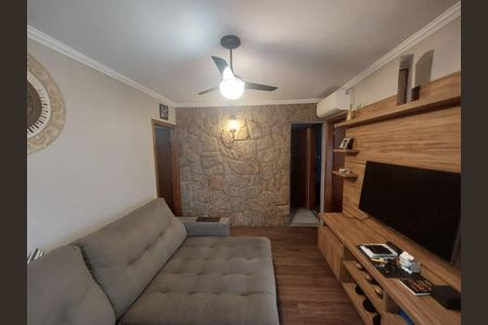 Casa à venda com 170m², 3 quartos e 2 vagas Casa à venda com 170m², 3 quartos e 2 vagasFoto 11