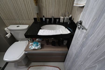 Apartamento à venda com 73m², 2 quartos e 2 vagasBanheiro