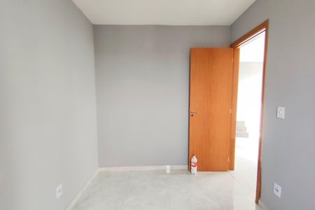 Apartamento à venda com 47m², 2 quartos e 1 vagaQuarto 2
