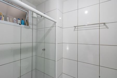 Apartamento à venda com 49m², 2 quartos e sem vaga Apartamento à venda com 49m², 2 quartos e sem vagaBanheiro