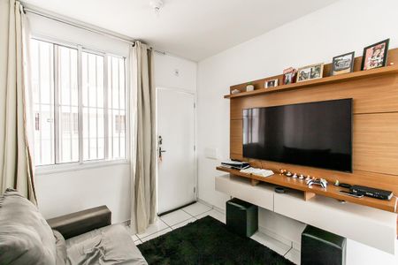 Apartamento à venda com 49m², 2 quartos e sem vaga Apartamento à venda com 49m², 2 quartos e sem vagaSala