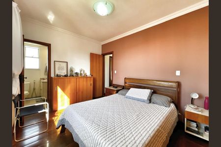 Apartamento à venda com 167m², 4 quartos e 3 vagasQuarto 4