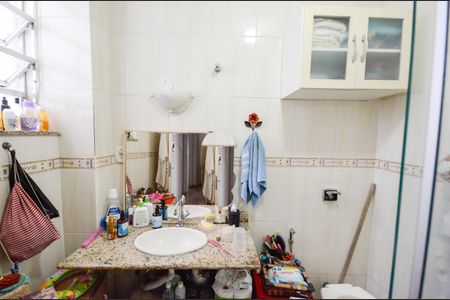 Apartamento à venda com 121m², 3 quartos e sem vaga Apartamento à venda com 121m², 3 quartos e sem vagaBanheiro 1