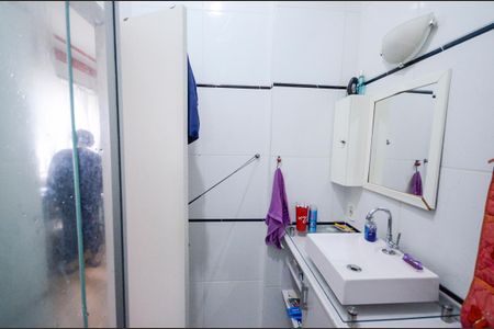 Apartamento à venda com 121m², 3 quartos e sem vaga Apartamento à venda com 121m², 3 quartos e sem vagaBanheiro 2