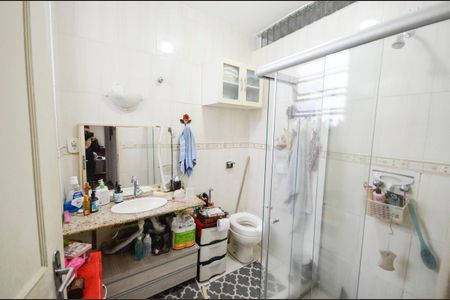 Apartamento à venda com 121m², 3 quartos e sem vaga Apartamento à venda com 121m², 3 quartos e sem vagaBanheiro 1