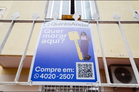 Apartamento à venda com 121m², 3 quartos e sem vaga Apartamento à venda com 121m², 3 quartos e sem vagaPlaca