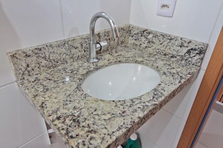 Apartamento para alugar com 40m², 2 quartos e sem vagaBanheiro