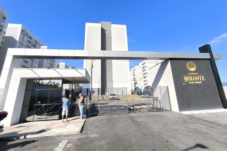 Apartamento para alugar com 54m², 3 quartos e 1 vaga Apartamento para alugar com 54m², 3 quartos e 1 vagaFachada