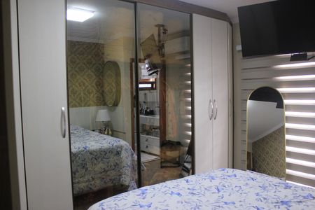 Casa de condomínio à venda com 166m², 3 quartos e 3 vagasSuíte 1