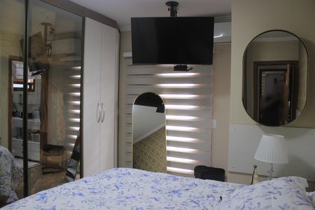 Casa de condomínio à venda com 166m², 3 quartos e 3 vagasSuíte 1