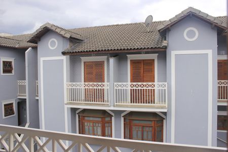 Casa de condomínio à venda com 166m², 3 quartos e 3 vagasVaranda