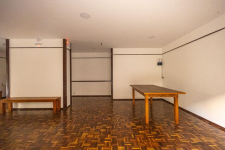 Apartamento à venda com 250m², 4 quartos e 3 vagasÁrea comum - Salão de festas