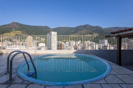 Apartamento à venda com 250m², 4 quartos e 3 vagasCobertura Piscina