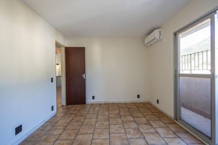 Apartamento à venda com 250m², 4 quartos e 3 vagasQuarto 3