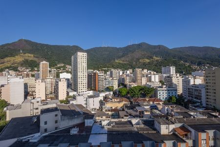 Apartamento à venda com 250m², 4 quartos e 3 vagasVista do Quarto 2